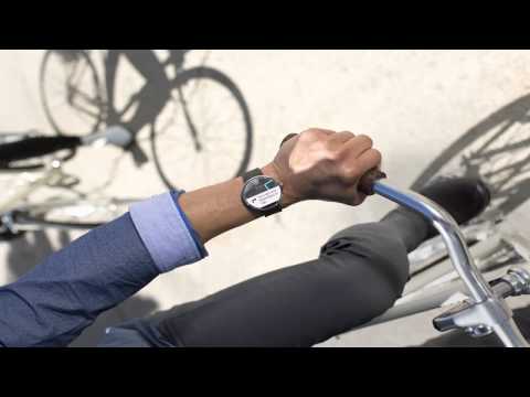 Moto 360 Review: Motorola’s long-awaited smartwatch is finally ready for your wrist